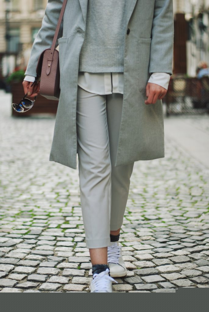 White shirt, grey pants trousers, grey sweater, grey coat, white sneakers, glitter socks, floral crossbody bag, all grey outfit for fall, Andreea Birsan White shirt, grey pants trousers, grey sweater, grey coat, white sneakers, glitter socks, floral crossbody bag, all grey outfit for fall, Andreea Birsan